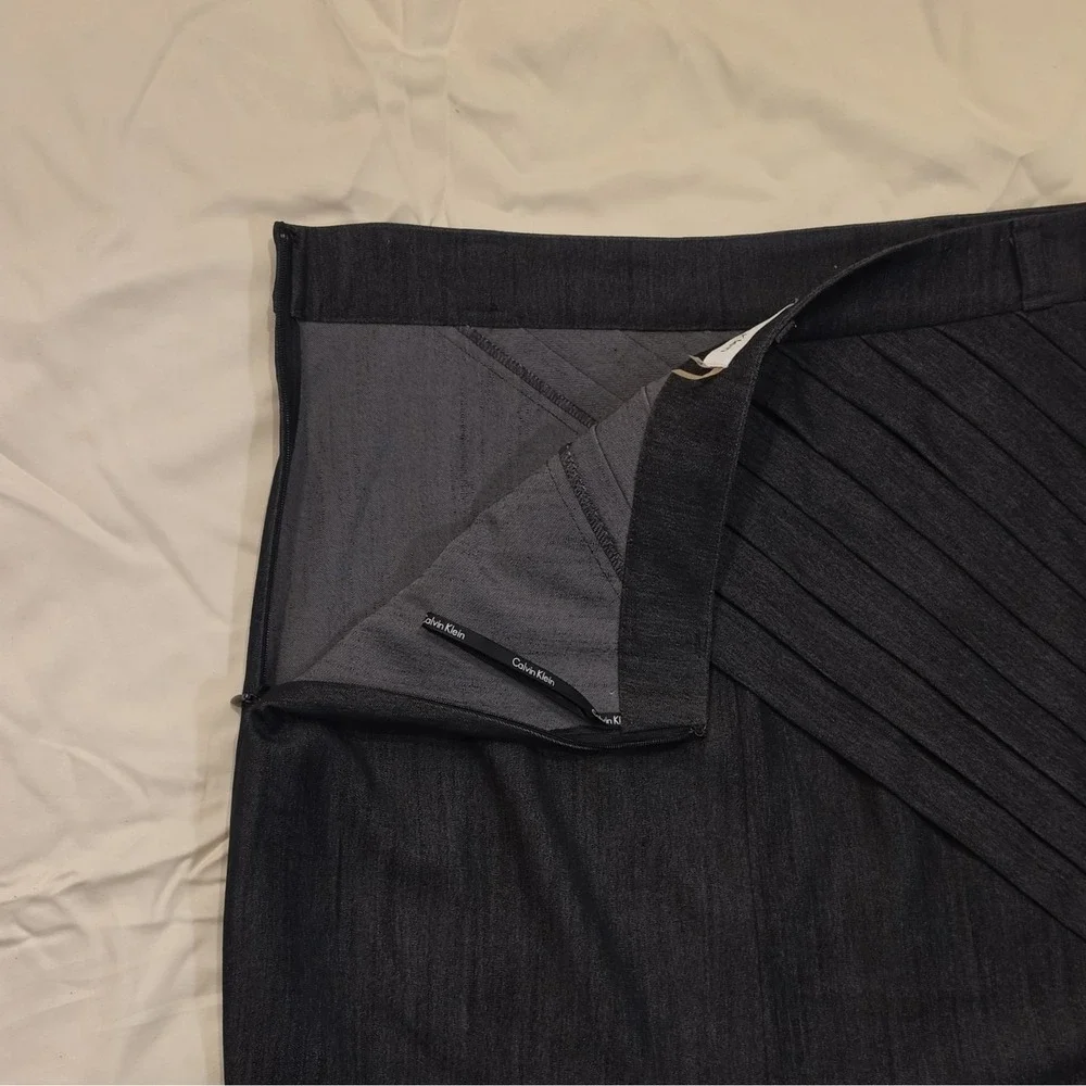 Calvin Klein Women's Blue Solid Denim Pencil Skirt Size 6 Knee Length Zip #108